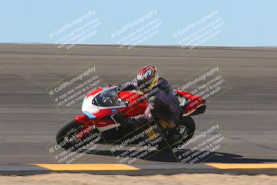 media/Nov-06-2023-Moto Forza (Mon) [[ce023d0744]]/2-Advanced Group/Session 2 (Bowl Speed Pans)/